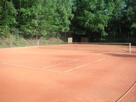 Tennisplatz